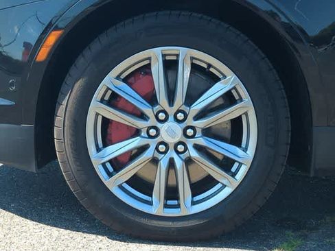Used 2023 Cadillac XT5 Sportv w/ Technology Package AWD/4WD image 13