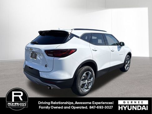 Used 2024 Chevrolet Blazer LT w/ Convenience Package FWD image 9