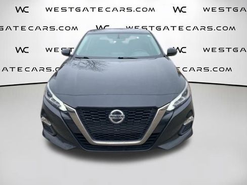 Used 2019 Nissan Altima 2.5 SR w/ SR Premium Package FWD image 19