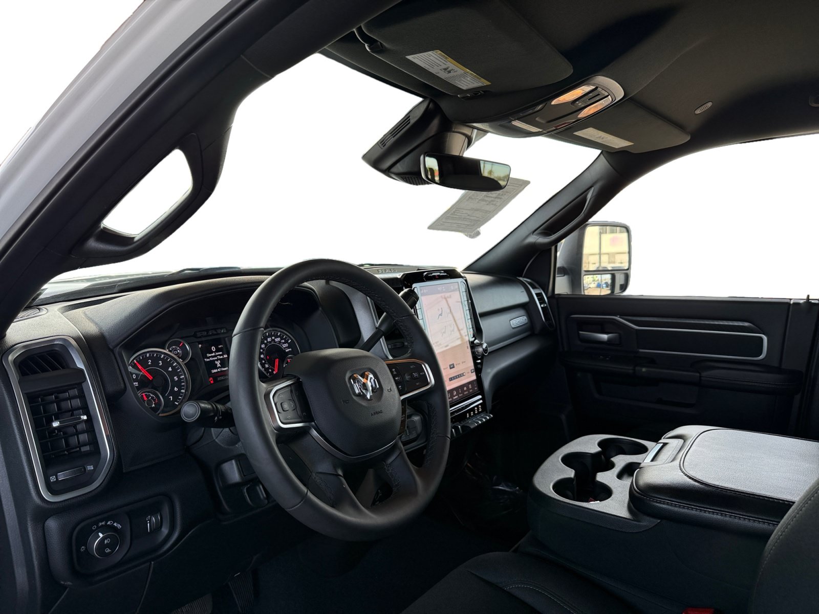 Used 2025 RAM 2500 Big Horn AWD/4WD image 9