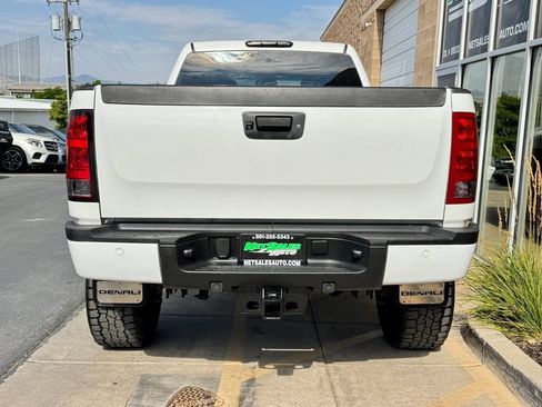 Used 2013 GMC Sierra 2500 Denali AWD/4WD image 4
