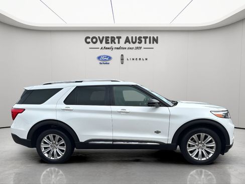 Used 2022 Ford Explorer King Ranch w/ Technology Package AWD/4WD image 6