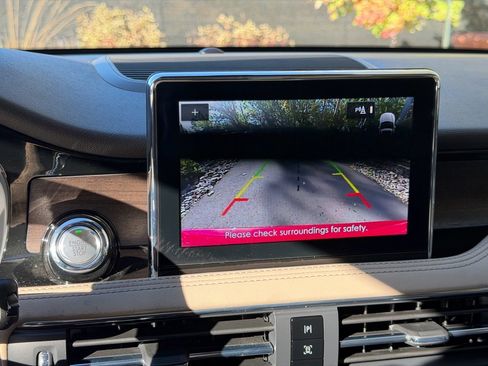 Used 2022 Lincoln Corsair Reserve w/ Elements Package image 31