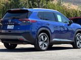 Used 2022 Nissan Rogue SL w/ SL Premium Package image 4