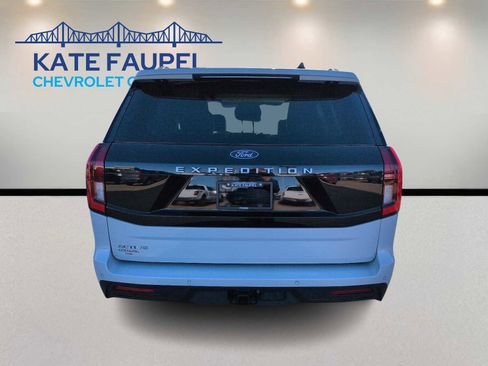 Used 2025 Ford Expedition Active image 6