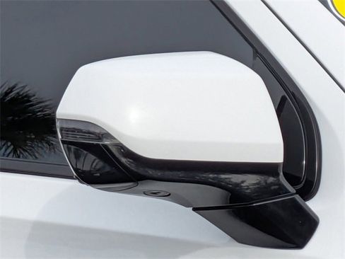 Used 2021 GMC Yukon AT4 w/ AT4 Premium Plus Package image 11