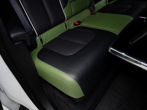 Used 2024 Rolls-Royce Cullinan w/ Cullinan Package AWD/4WD image 72