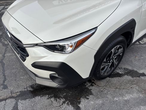 Certified 2024 Subaru Crosstrek 2.0i Premium image 8