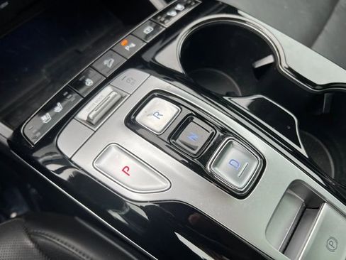 Used 2022 Hyundai Tucson Limited image 18