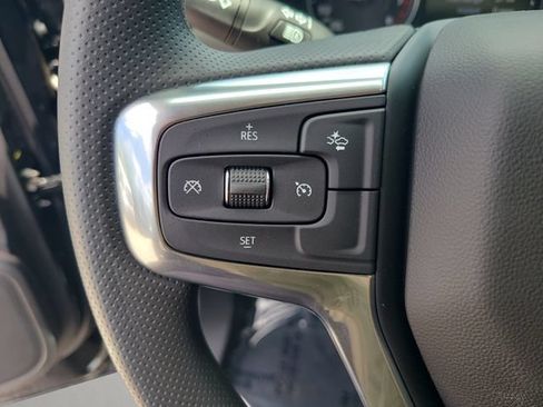 New 2026 Chevrolet Blazer LT w/ Convenience Package FWD image 28