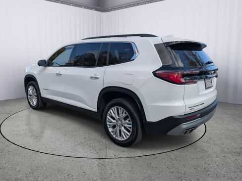 Certified 2024 GMC Acadia Elevation image 4