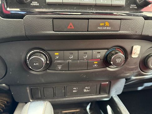 Used 2022 Nissan Frontier SV RWD image 23