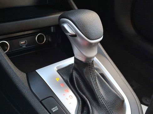 Used 2023 Kia Forte LXS image 11