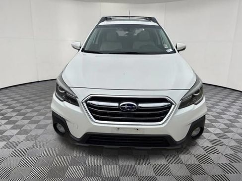 Used 2019 Subaru Outback 2.5i Limited AWD/4WD image 14
