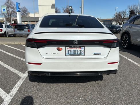 Used 2023 Honda Accord Sport image 6