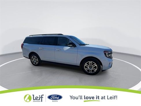 Used 2025 Ford Expedition Max Active image 11