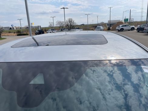 Used 2024 Honda Odyssey EX-L image 9