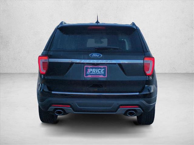 Used 2018 Ford Explorer XLT w/ Equipment Group 202A FWD image 7