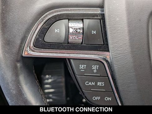 Used 2021 Lincoln Nautilus Reserve AWD/4WD image 7