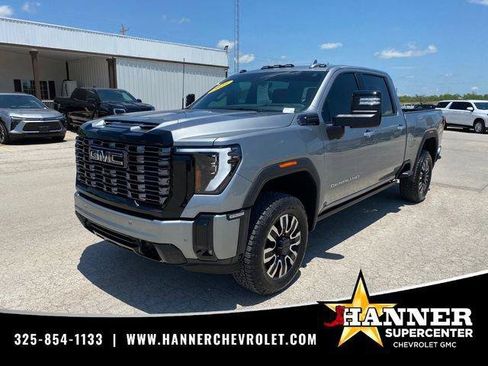 Used 2025 GMC Sierra 2500 Denali Ultimate AWD/4WD image 1