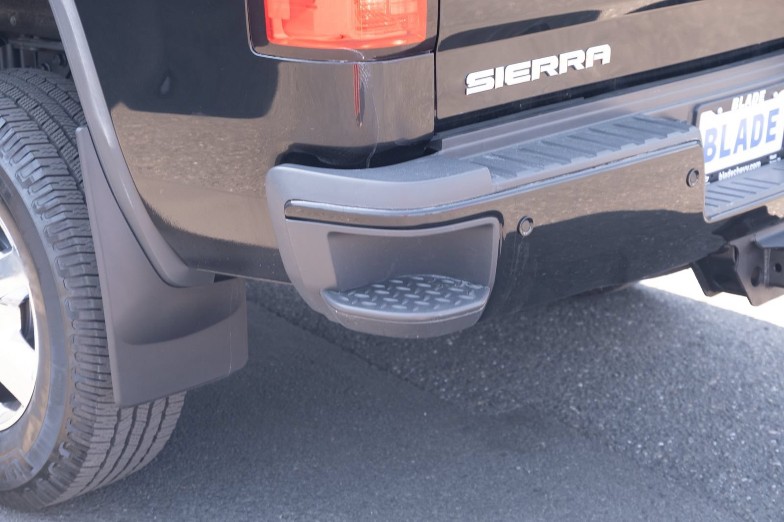 Used 2017 GMC Sierra 3500 Denali AWD/4WD image 28