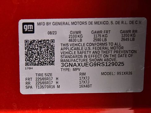 Used 2024 Chevrolet Equinox LT AWD/4WD image 14