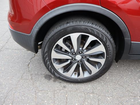 Used 2021 Buick Encore Preferred w/ Safety Package AWD/4WD image 38