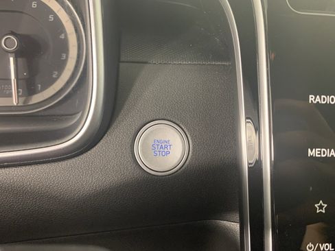 Used 2022 Hyundai Santa Cruz SEL image 18