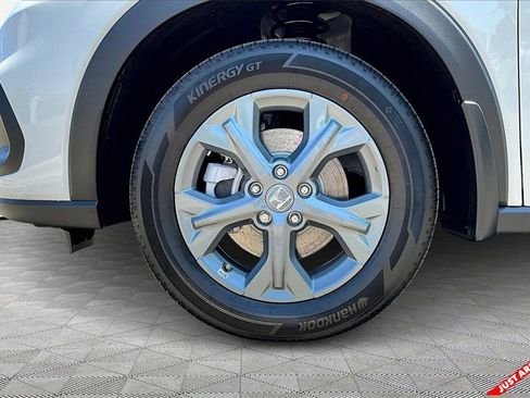 New 2026 Honda HR-V LX image 6