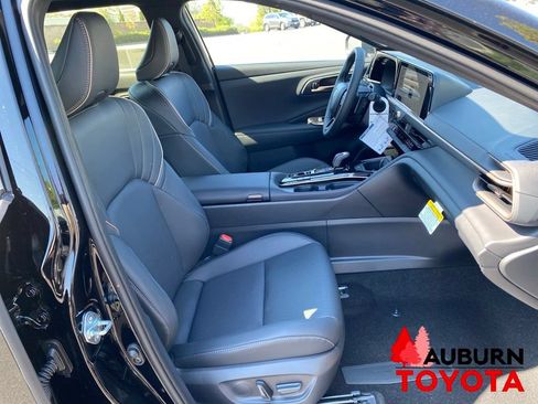 New 2026 Toyota Crown Signia AWD/4WD image 14