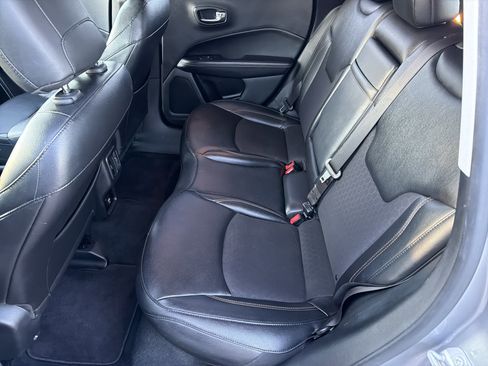 Used 2020 Jeep Compass Latitude w/ Safety & Security Group image 19