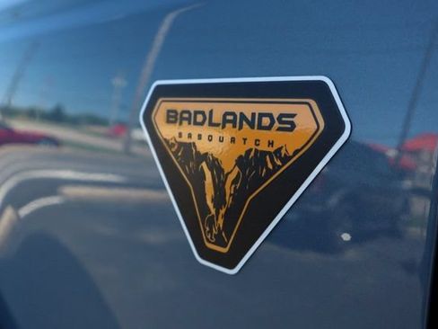 New 2025 Ford Bronco Badlands w/ Sasquatch Package AWD/4WD image 12