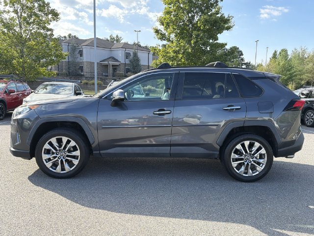 Used 2019 Toyota RAV4 Limited w/ Cold Weather Package AWD/4WD image 6
