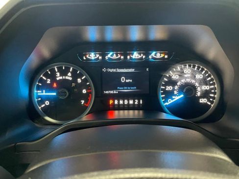 Used 2015 Ford F150 XLT w/ Equipment Group 302A Luxury image 32