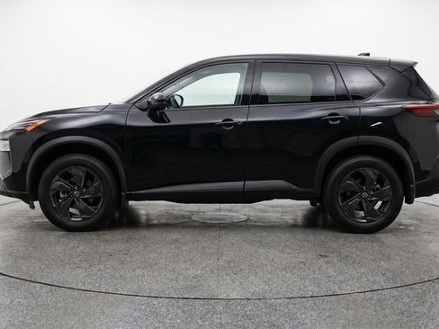 Used 2025 Nissan Rogue SV FWD image 5