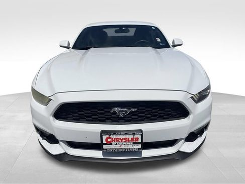 Used 2015 Ford Mustang Coupe w/ Equipment Group 051A RWD image 17