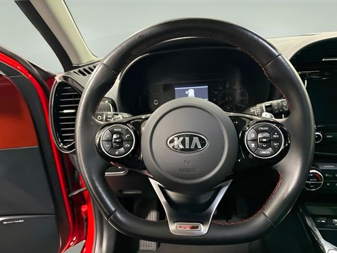 Used 2020 Kia Soul GT-Line Turbo FWD image 17
