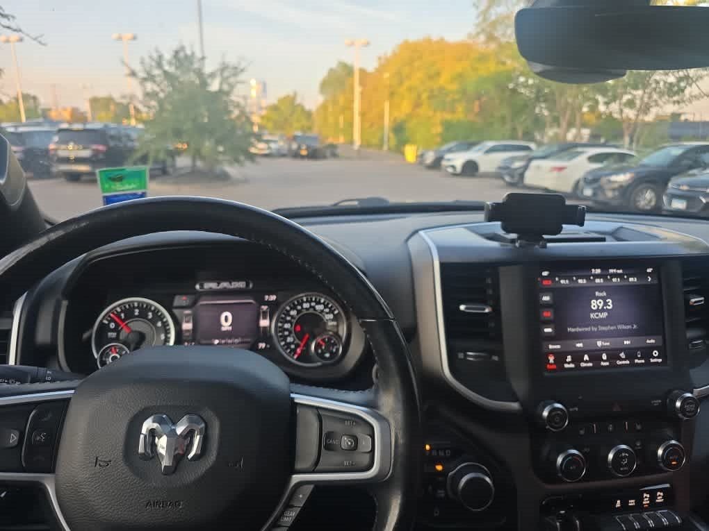 Used 2020 RAM 1500 Big Horn AWD/4WD image 8