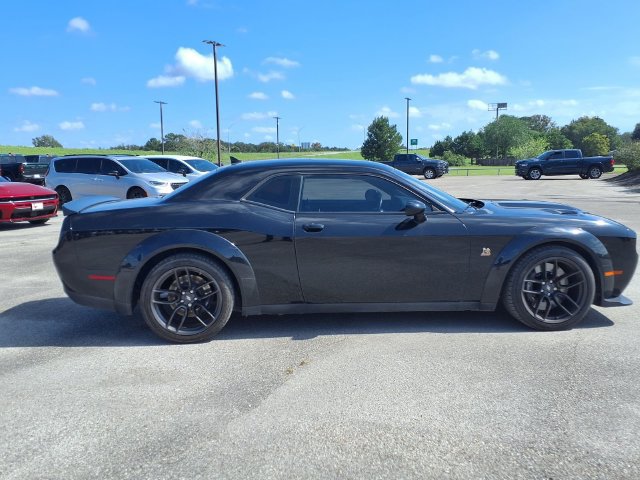 Used 2022 Dodge Challenger R/T Scat Pack RWD image 5