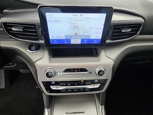 Used 2021 Ford Explorer XLT w/ Equipment Group 202A image 22
