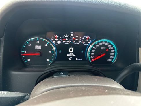 Used 2018 GMC Yukon XL Denali w/ Denali Ultimate Package AWD/4WD image 8