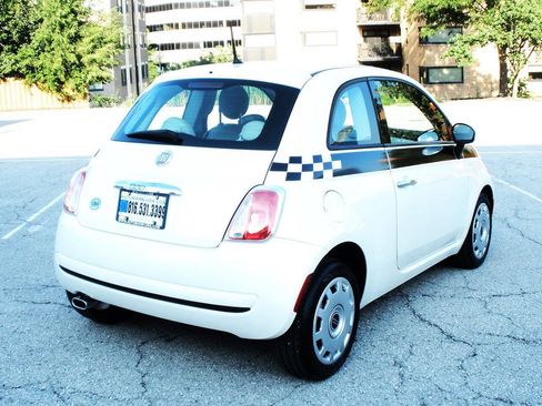 Used 2015 FIAT 500 Pop FWD image 11