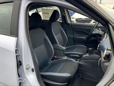 New 2025 Nissan Versa SV w/ Trunk Package image 26