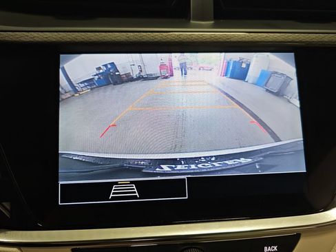 Used 2023 Buick Encore GX Select w/ Safety Package II AWD/4WD image 23
