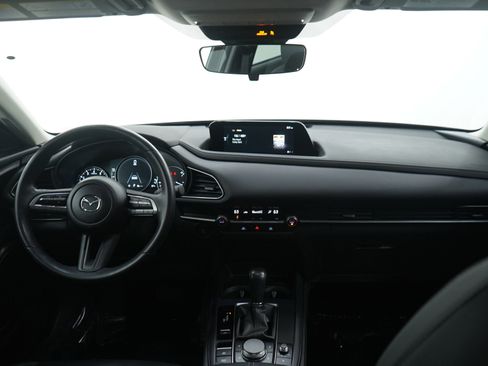 Used 2023 Cadillac XT4 Sport image 13