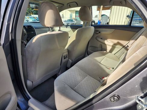 Used 2009 Toyota Corolla LE image 18