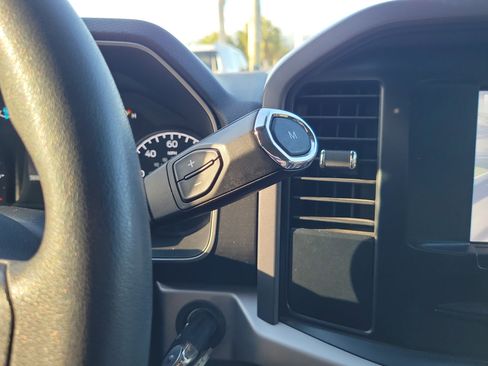 Used 2023 Ford F150 XLT RWD image 28