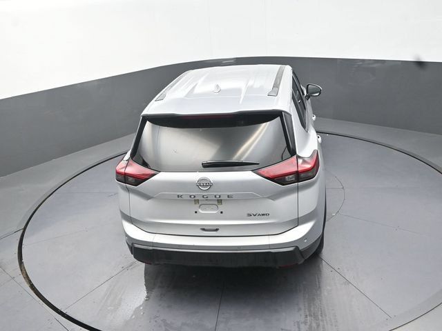 Used 2024 Nissan Rogue SV AWD/4WD image 28