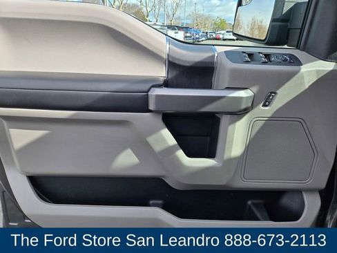 Used 2020 Ford F150 XLT image 23