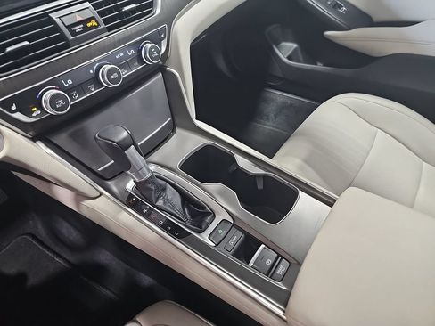 Used 2021 Honda Accord EX-L image 25